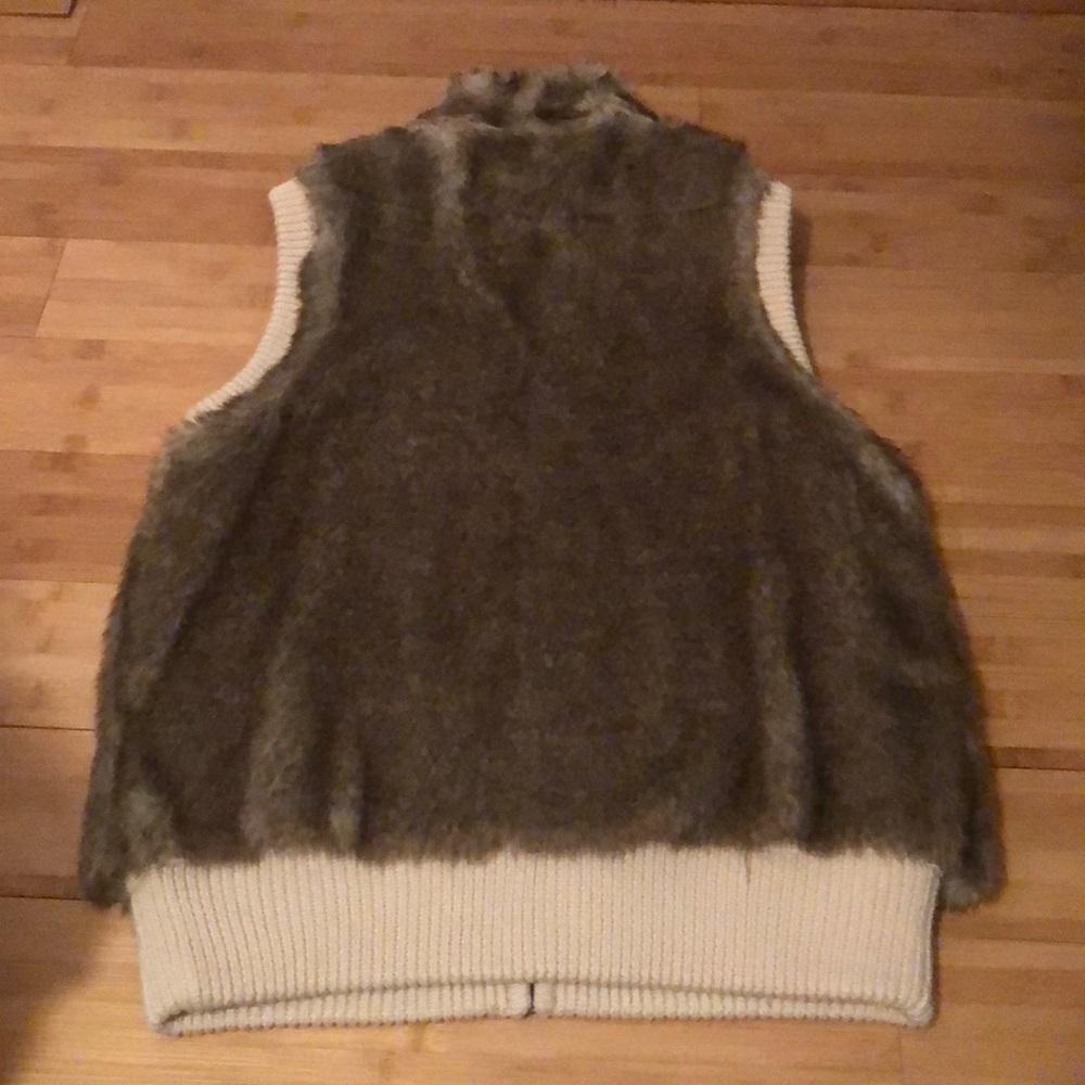 Ann Taylor Faux Fur Reversible Vest - Picture 3 of 8